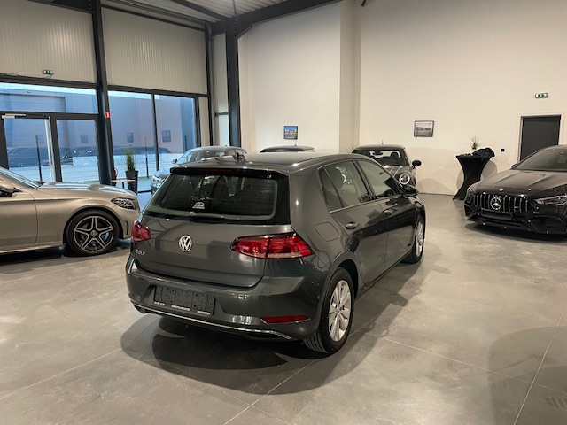 Volkswagen Golf VII 1.4i Confortline met Garantie