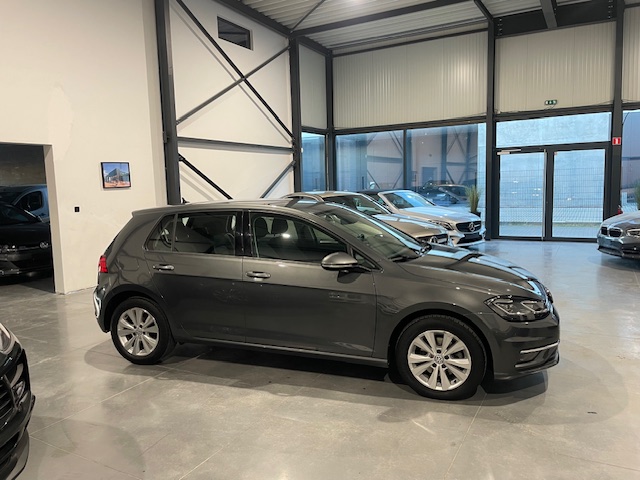 Volkswagen Golf VII 1.4i Confortline met Garantie