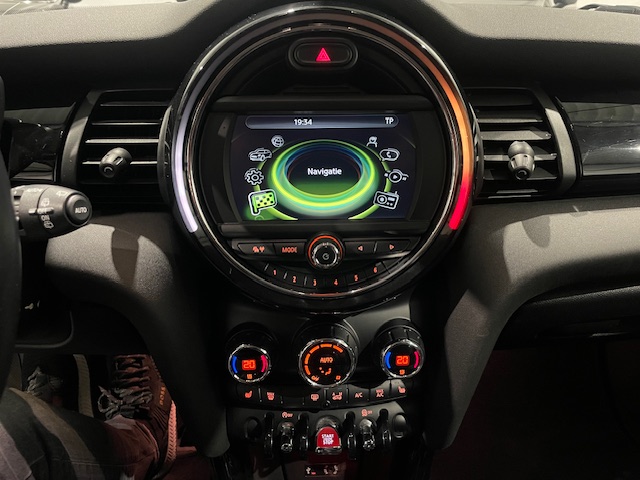 Mini ONE 1.5i f56 ‘2016’ met Garantie