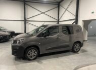 Peugeot Partner 1.2i Premium ‘2022’ met Garantie