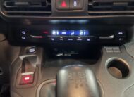Peugeot Partner 1.2i Premium ‘2022’ met Garantie