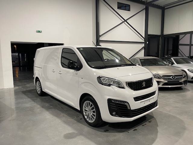 Peugeot Expert 2.0HDi ‘2023’ met Fabrieksgarantie Automaat