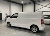 Peugeot Expert 2.0HDi ‘2023’ met Fabrieksgarantie Automaat
