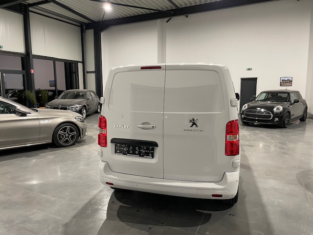 Peugeot Expert 2.0HDi ‘2023’ met Fabrieksgarantie Automaat
