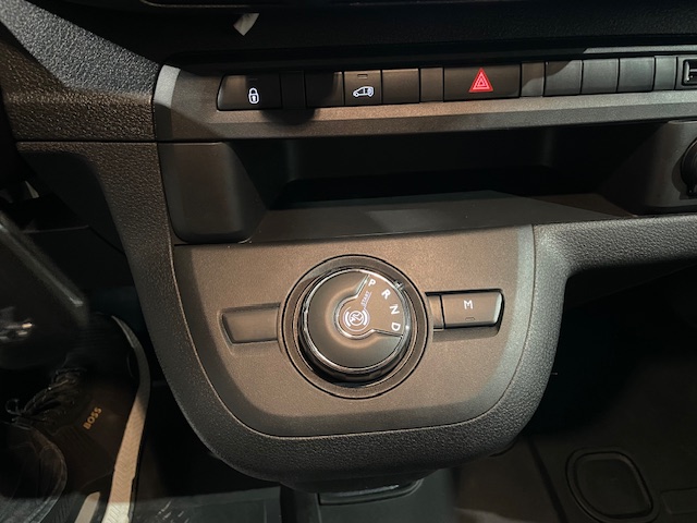 Peugeot Expert 2.0HDi ‘2023’ met Fabrieksgarantie Automaat