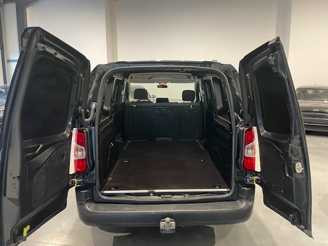 Opel Combo 1.5diesel ‘2021’ L2 met Garantie
