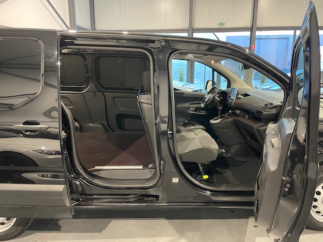 Opel Combo 1.5diesel ‘2021’ L2 met Garantie