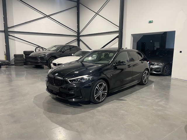 Bmw 118i F40 M-Pack Full Option met Garantie