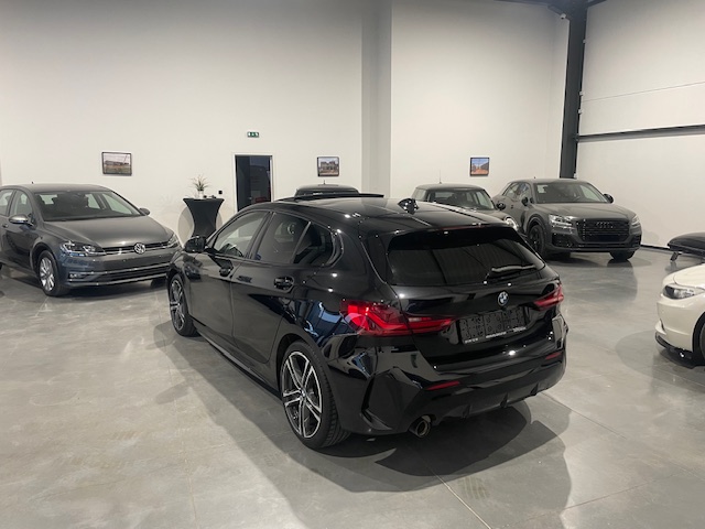 Bmw 118i F40 M-Pack Full Option met Garantie