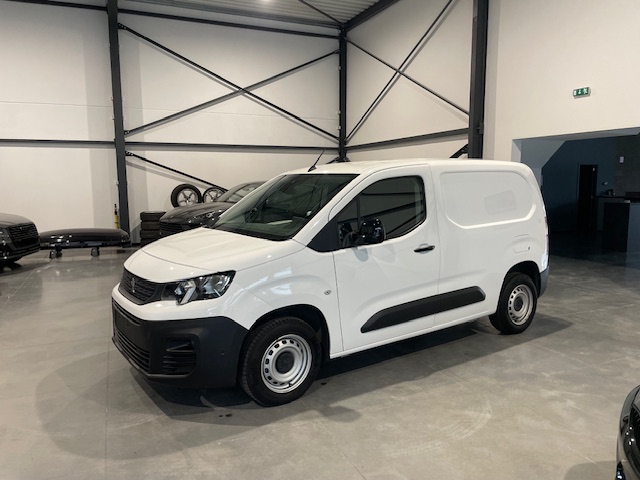 Peugeot Partner 1.5diesel ‘2022’ met Garantie