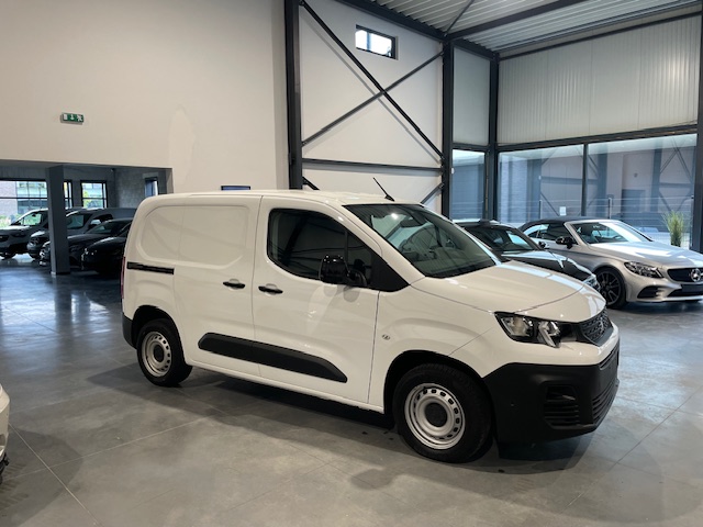 Peugeot Partner 1.5diesel ‘2022’ met Garantie