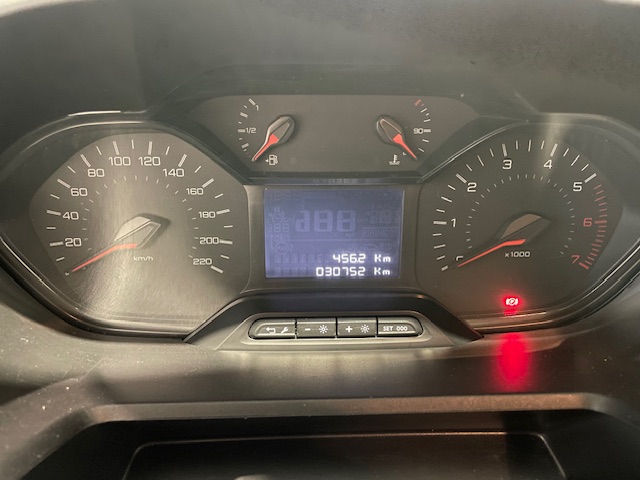 Peugeot Partner 1.5diesel ‘2022’ met Garantie