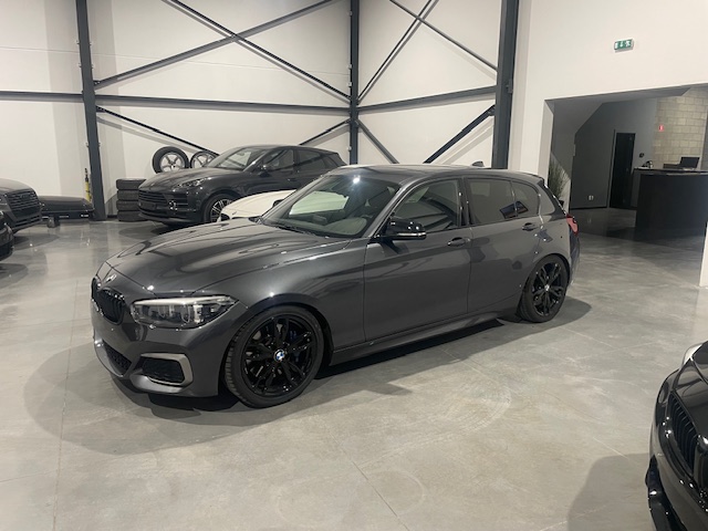 Bmw 140i xDrive F20 met Garantie