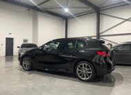 Bmw 120i F40 M-Pack ‘2023’ met Garantie