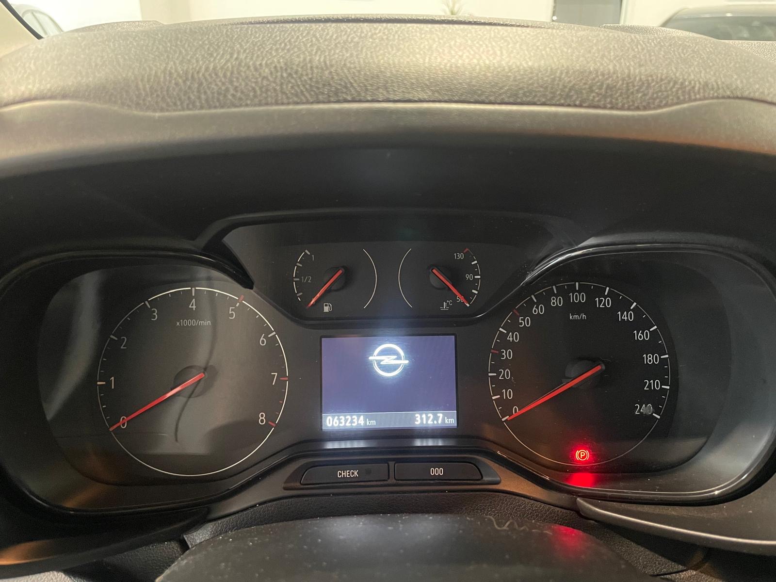 Opel Combo 1.5d ‘2020’ met Garantie