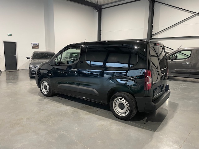 Peugeot Partner 1.5diesel ‘2022’ met Garantie