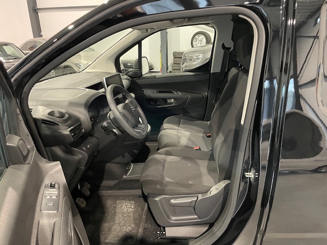 Peugeot Partner 1.5diesel ‘2022’ met Garantie