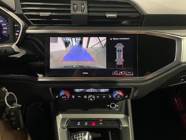 Audi Q3 1.5 TFSI ‘2019’ met Garantie