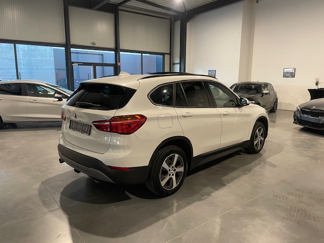Bmw X1 1.5i Automaat met Garantie