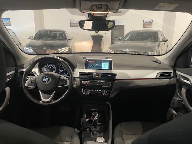 Bmw X1 1.5i Automaat met Garantie