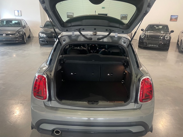 MINI Cooper 1.5i Facelift ‘2022’ met Garantie