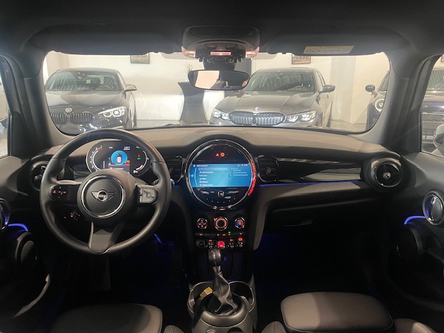MINI Cooper 1.5i Facelift ‘2022’ met Garantie
