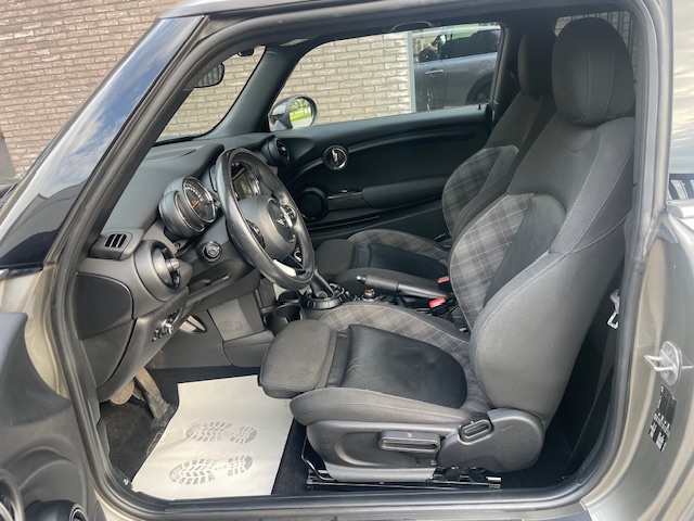 Mini One 1.2i Automaat ‘2016’ met Garantie