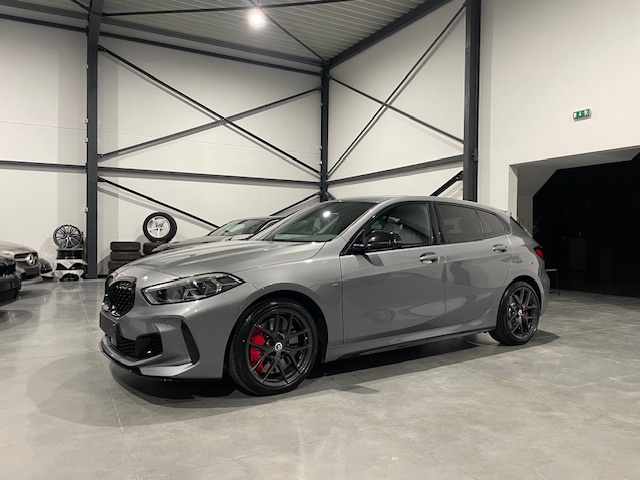 Bmw 135i xDrive F40 ‘2023’ met Garantie