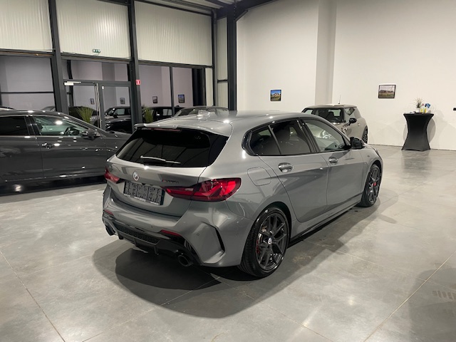Bmw 135i xDrive F40 ‘2023’ met Garantie