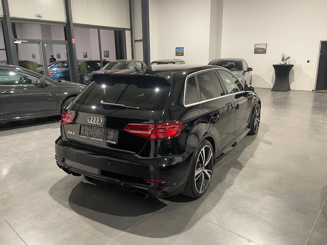 Audi RS3 2.4TFSI Quattro met Garantie