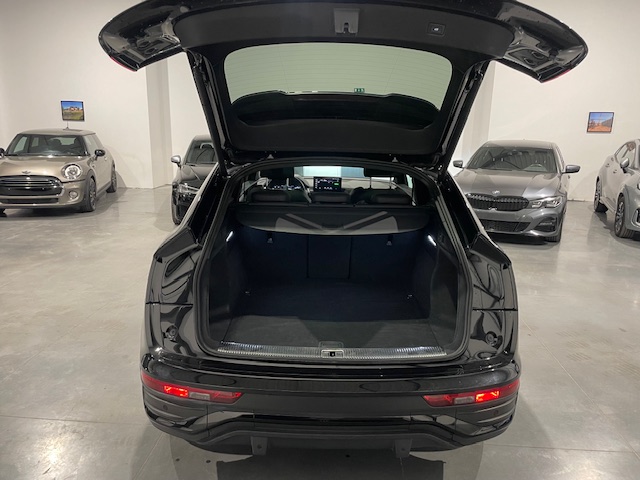Audi Q5 35TDi S-Line Full Option met Garantie