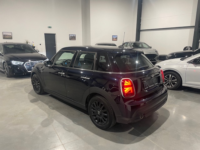 Mini Cooper 1.5i Facelift ‘2022’ met Garantie
