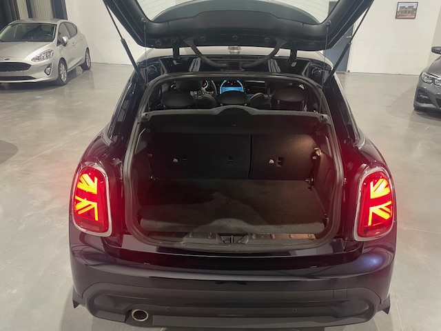Mini Cooper 1.5i Facelift ‘2022’ met Garantie