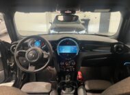 Mini Cooper 1.5i Facelift ‘2022’ met Garantie