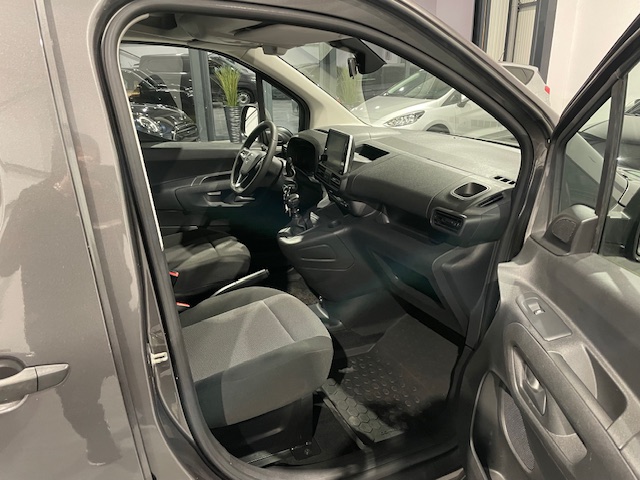 Opel Combo 1.2i L2 lichte vracht met Garantie
