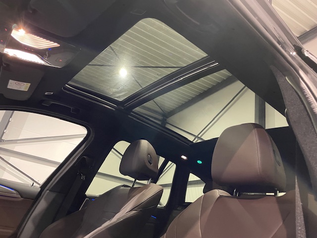 Bmw X3 2.0dA xDrive M-Pack Full Option met Garantie