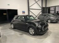 Mini Cooper 1.5i Automaat met Garantie