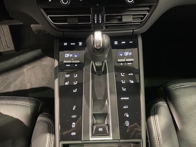 Porsche Macan T 2.0 Facelift ’22’ Full Option