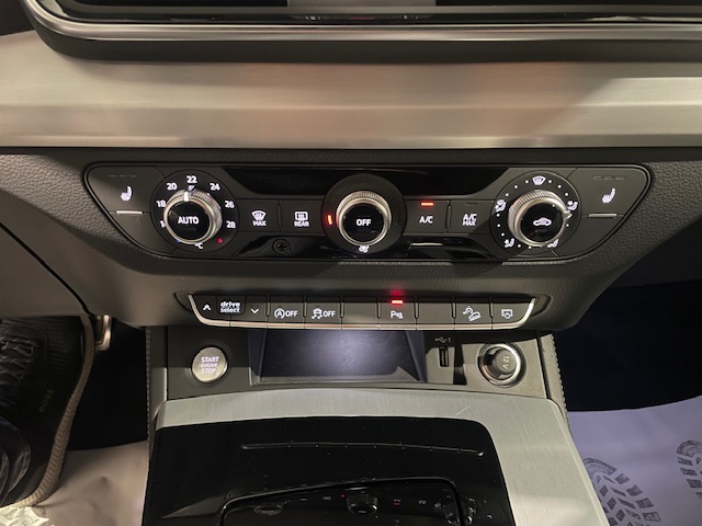 Audi Q5 35TDI Sportback S-Line Full Option met Garantie