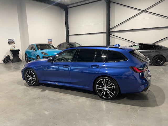 BMW 318i M-Pack G21 ‘2022’ met Garantie