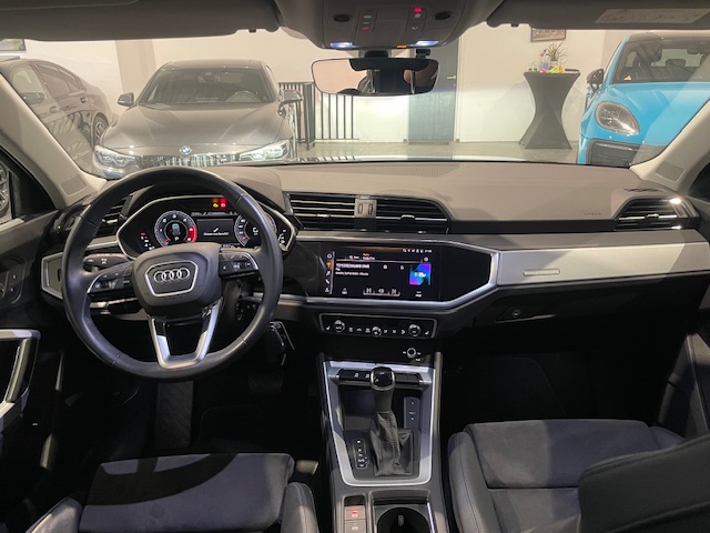 Audi Q3 35TDi S-Line ‘2022’ met Garantie