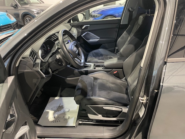 Audi Q3 35TDi S-Line ‘2022’ met Garantie