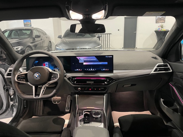 Bmw 330e xDrive M-Pack met Garantie