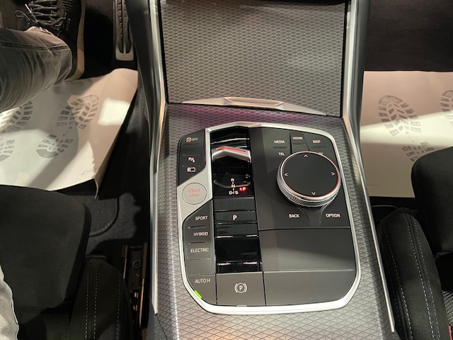 Bmw 330e xDrive M-Pack met Garantie