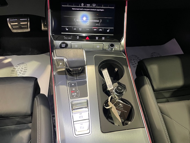 Audi A6 35TDi S-Line ‘2023’ met Garantie
