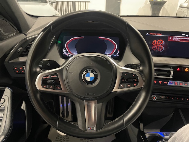 Bmw 118i F40 M-Pack met Garantie