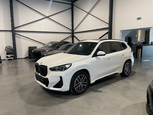 BMW X1 1.5iA M-Pack Full Option met Garantie