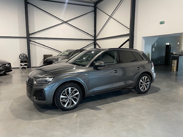 Audi Q5 35TDi S-Line ”22′ met Garantie