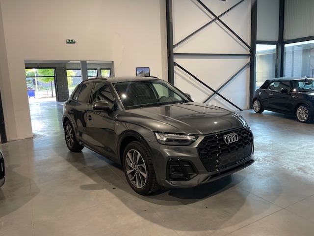 Audi Q5 35TDi S-Line ”22′ met Garantie
