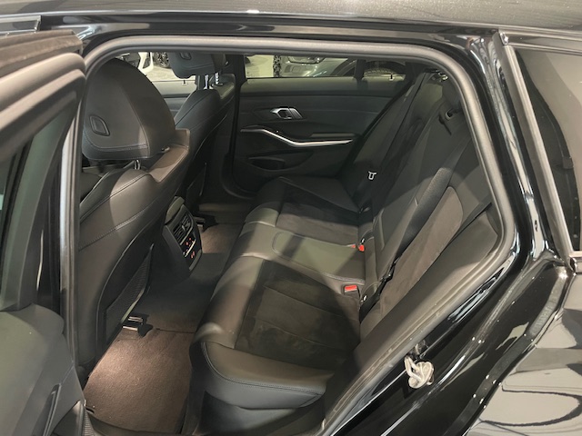 Bmw 318i Facelift M-Pack met Garantie